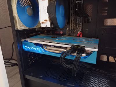 Лот: 19364622. Фото: 1. Видеокарта Sapphire AMD Radeon... Видеокарты