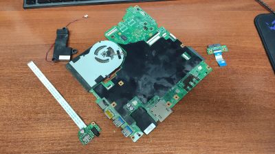 Лот: 21246014. Фото: 1. Материнская плата lenovo ideapad... Материнские платы