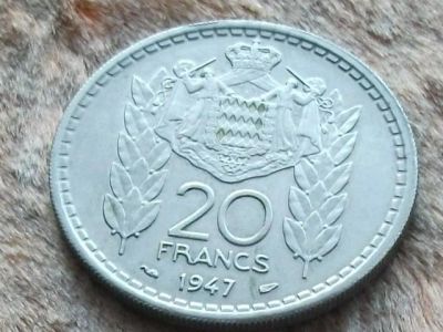 Лот: 11995205. Фото: 1. Монета 20 франк Монако 1947 герб... Европа