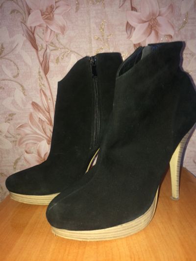Лот: 12205192. Фото: 1. Полу сапоги 👢. Сапоги