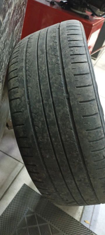 Лот: 20946636. Фото: 1. Летние шины KUMHO 215/45/R17. Шины