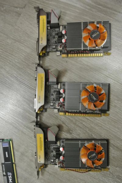 Лот: 6649766. Фото: 1. видео карта Zotac GT610 synergy... Видеокарты