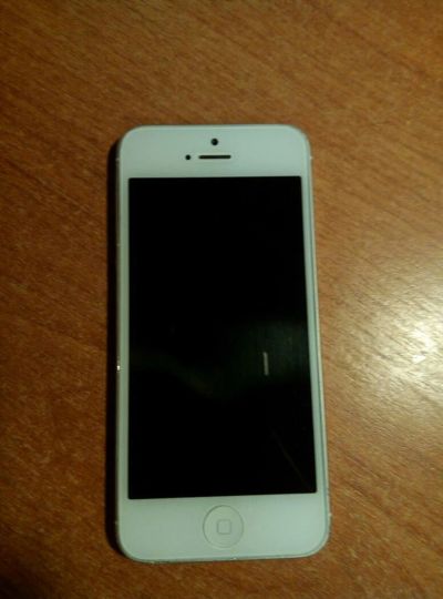 Лот: 6463662. Фото: 1. iPhone 5. Смартфоны