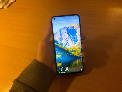 Лот: 15529360. Фото: 1. Huawei nova 4 (8/128). Смартфоны