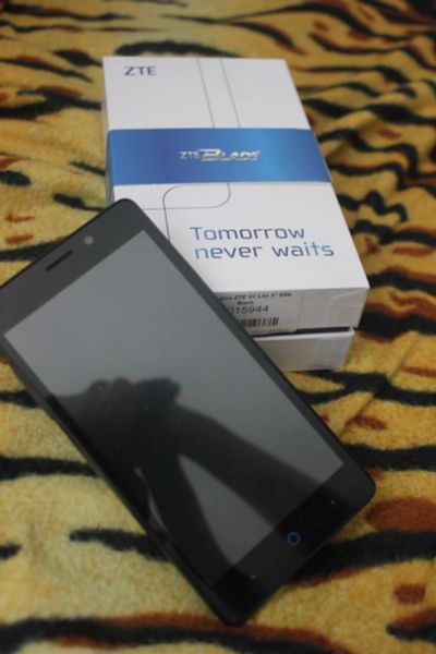 Лот: 7070904. Фото: 1. Zte Blade V2 Lite. Смартфоны