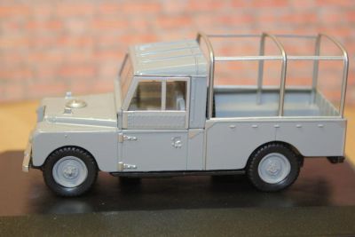 Лот: 11029822. Фото: 1. Land Rover Series 1 109" Grey... Автомоделизм