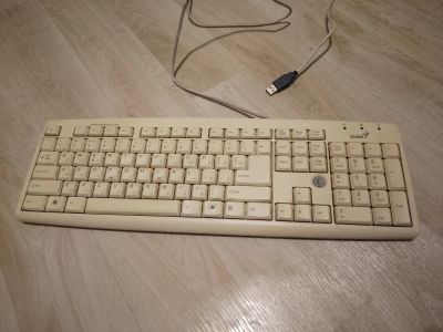 Лот: 19831183. Фото: 1. клавиатура Genius. Клавиатуры и мыши