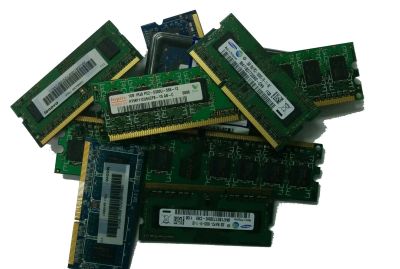 Лот: 16771720. Фото: 1. Куплю DDR4 16Gb so-dimm 1 планкой. Оперативная память