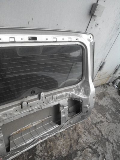 Лот: 14453270. Фото: 1. Задняя дверь nissan cube. Кузов