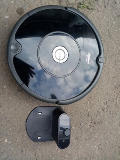 Лот: 25557783. Фото: 1. робот пылесос IRobot. Пылесосы, паровые швабры