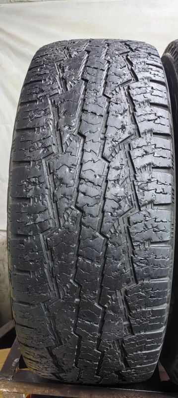 Лот: 25407878. Фото: 1. 265/65R17 116T Nokian Rotiiva... Шины