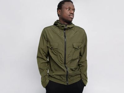 Лот: 20837717. Фото: 1. Ветровка Stone Island. Верхняя одежда