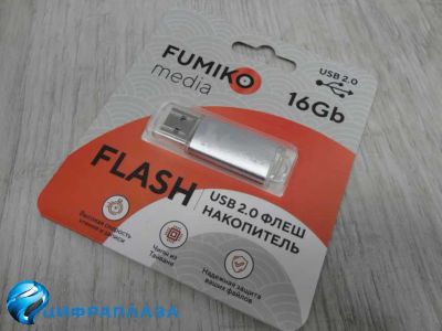 Лот: 16676858. Фото: 1. 16GB накопитель FUMIKO Paris серебристый. USB-флеш карты