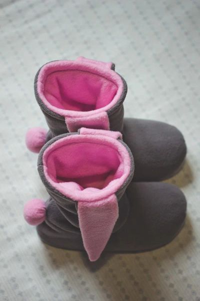 Лот: 6241161. Фото: 1. Тапочки зайки Hand made!. Готовые изделия