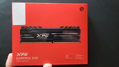 Лот: 18667123. Фото: 1. Оперативка DDR4 ADATA XPG 3200... Оперативная память