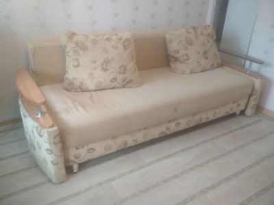 Лот: 11935555. Фото: 1. Диван бежевый. Диваны