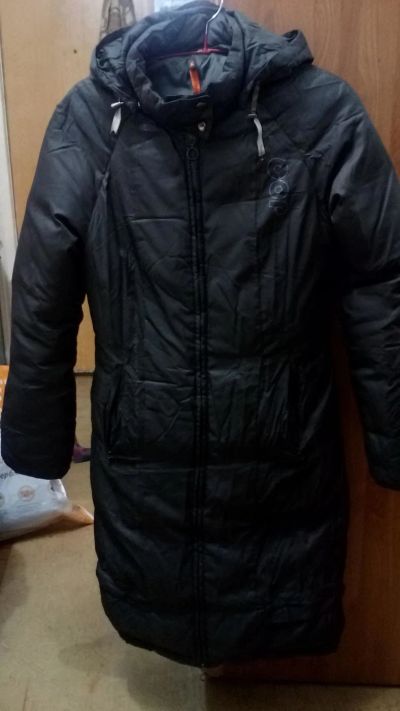 Лот: 10807940. Фото: 1. Пуховик Cop.Copine. Размер 42-44. Верхняя одежда