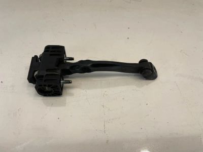 Лот: 22459655. Фото: 1. ограничитель двери Opel Astra... Другое (автозапчасти)