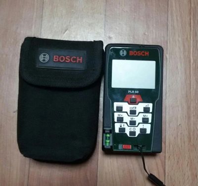 Лот: 8786818. Фото: 1. Продам лазерный дальномер BOSCH... Электроинструмент