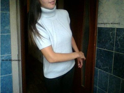 Лот: 12150209. Фото: 1. Кофта 44-46-48 состояние новое... Свитеры, толстовки, худи