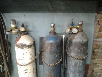 Лот: 6051184. Фото: 1. Газовая сварка баллоны. Баллоны, газ в баллонах