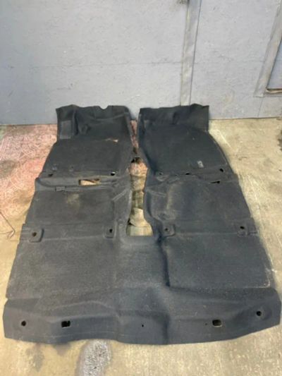 Лот: 23017993. Фото: 1. ковер Hyundai IX35 LM. Двигатель и элементы двигателя
