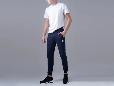 Лот: 16031360. Фото: 1. Брюки спортивные Under Armour... Брюки, джинсы, шорты