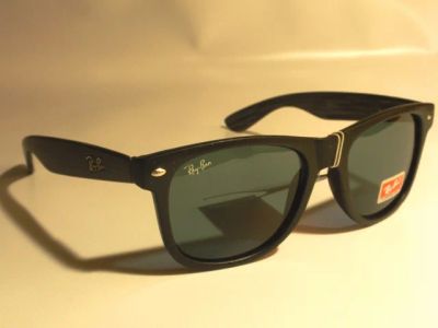 Лот: 4224299. Фото: 1. Солнцезащитные ОЧКИ Ray-Ban Wayfarer... Очки солнцезащитные
