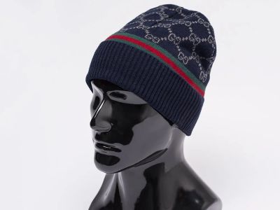 Лот: 18889045. Фото: 1. Шапка Gucci (26693). Шарфы, платки