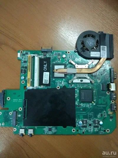 Лот: 13397753. Фото: 1. Плата Dell Vostro 1015 (DAVM9MMB6GO... Материнские платы