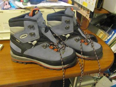 Лот: 1374741. Фото: 1. ботинки Mountain Expert GTX Lady... Другое (обмундирование и экипировка)