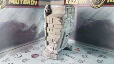 Лот: 24620754. Фото: 1. Поддон Honda Fit L13A 11200-PWA-020. Двигатель и элементы двигателя