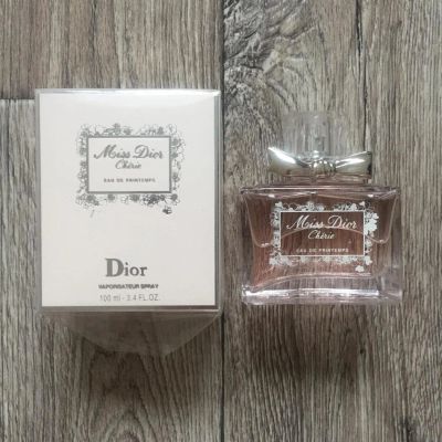 Лот: 10623500. Фото: 1. Miss Dior Cherie Eau de Printemps. Женская парфюмерия