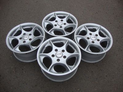 Лот: 8293219. Фото: 1. Комплект Литых дисков "OZ" 5х114... Диски
