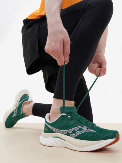 Лот: 24287705. Фото: 1. Кроссовки мужские Saucony Endorphin... Кеды, кроссовки, слипоны