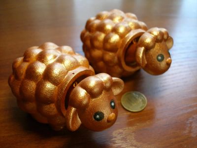 Лот: 7537655. Фото: 1. Игрушка на торпеду в автомобиль... Фигурки, статуэтки