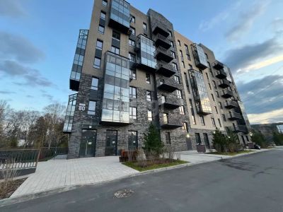 Лот: 24227102. Фото: 1. Продам 2-комн. кв. 62 кв.м. Красноярск... Квартиры, студии