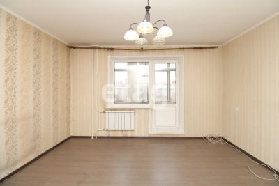 Лот: 25287139. Фото: 1. 3-комн. квартира , Красноярск... Квартиры, студии