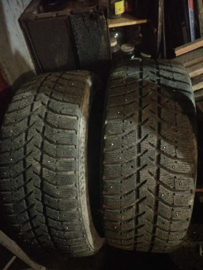 Лот: 10435093. Фото: 1. Brigestone ice cruser 5000 r17... Шины
