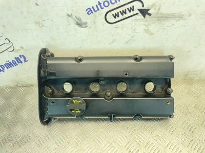 Лот: 25278679. Фото: 1. клапанная крышка Ford Focus CB4. Двигатель и элементы двигателя