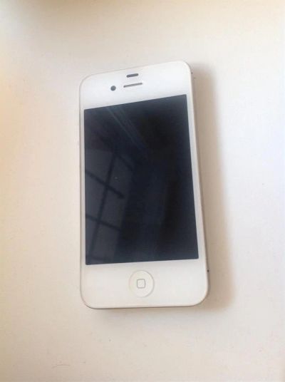 Лот: 3816945. Фото: 1. iPhone 4S белый. Смартфоны