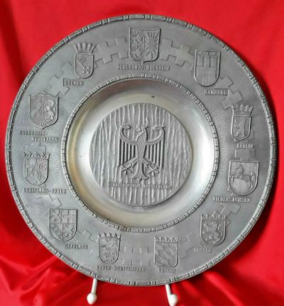 Лот: 15327310. Фото: 1. Grenningloh.ZINN.Олово.Настенная... Предметы интерьера и быта