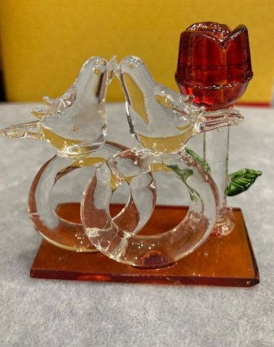 Лот: 16870869. Фото: 1. Стеклянная статуэтка "Птицы" 6... Подарки на 14 февраля