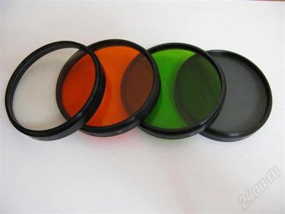Лот: 640020. Фото: 1. комплект светофильтров 77х0,75... Светофильтры