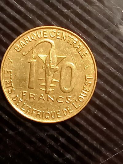 Лот: 19549471. Фото: 1. Монета Западной Африки 10 франков... Африка