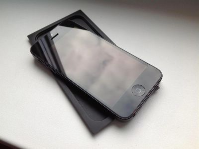 Лот: 2492520. Фото: 1. iPhone 5 16Gb Black Состояние... Смартфоны