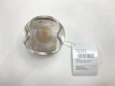Лот: 21110584. Фото: 1. Поршень Toyota Camry 2008 1310131091... Двигатель и элементы двигателя