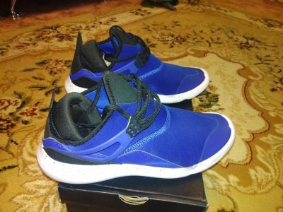 Лот: 15959858. Фото: 1. Кроссовки Nike Gordan. Кеды, кроссовки, слипоны