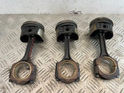 Лот: 24809686. Фото: 1. Шатун с поршнем Nissan Almera... Двигатель и элементы двигателя