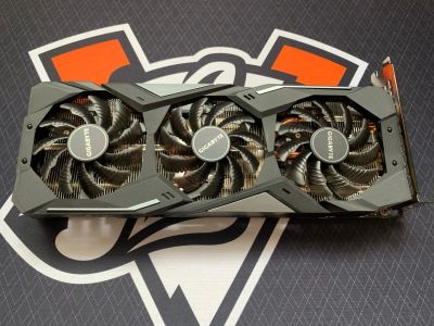 Лот: 18982700. Фото: 1. Видеокарта Gigabyte GeForce GTX... Видеокарты
